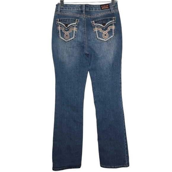 EARL JEANS Women's Bootcut Medium Wash Denim Size 6 Embelished Pockets - Picture 2 of 10